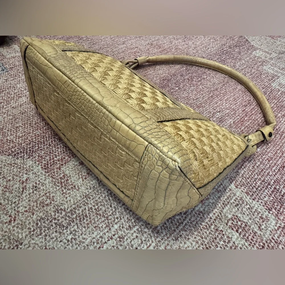 Adrianne vittadini leather and rattan small shoulder bag in like new condition